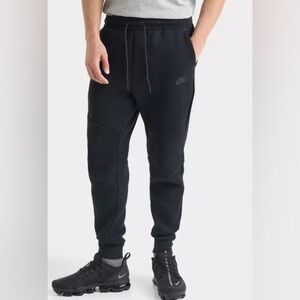 MEN'S NIKE TECH FLEECE JOGGER PANTS